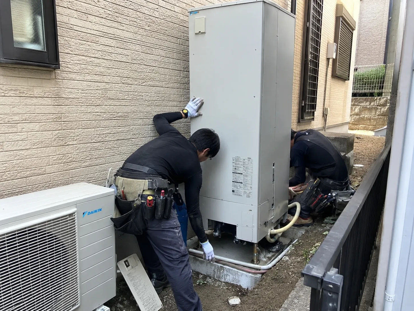 ダイキン製エコキュートは工事費込みで60〜80万円