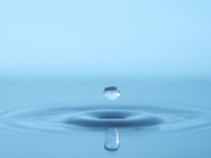 エコキュートから出てくる青い水のリスク