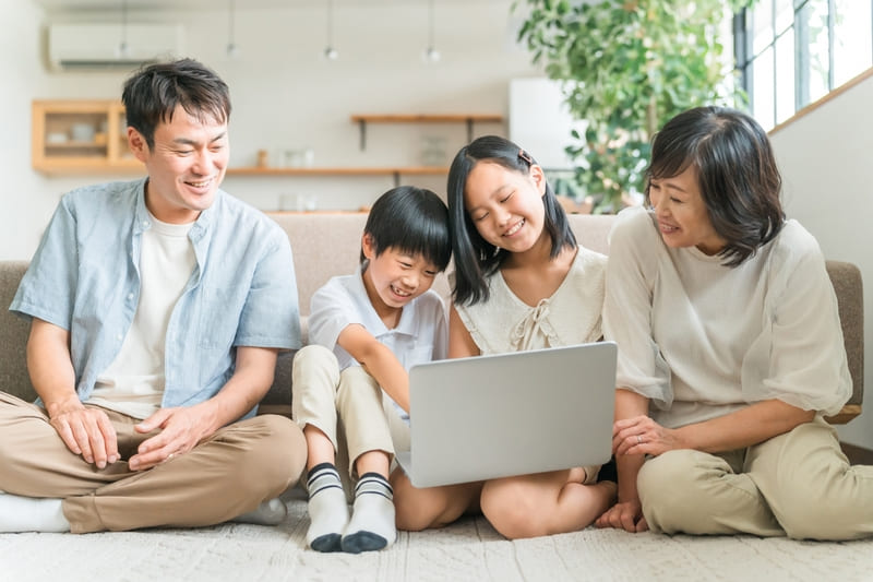 4人家族に適しているエコキュートは何Lのタイプ？
