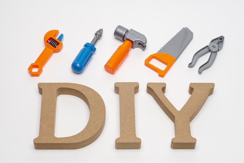 エコキュートはDIYで交換できる？自分でするリスクや必要資格・費用を解説