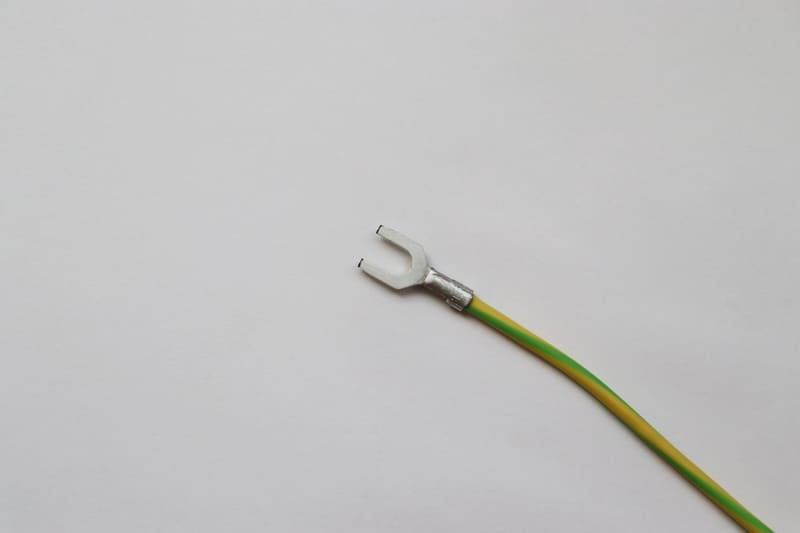 アース線とは？どんな役割があるのかをわかりやすく紹介